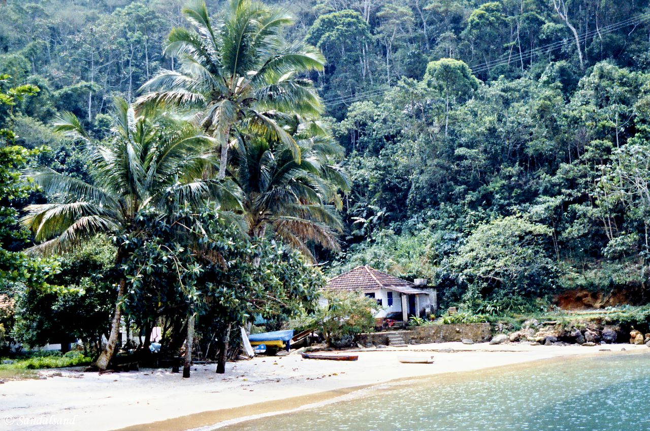 Brazil - Angra dos Reis - Ilha da Gipóia Brazil - Angra dos Reis - Ilha da Gipóia