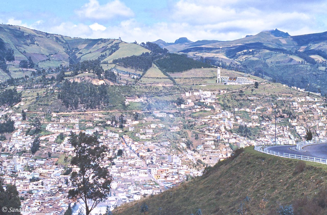 Ecuador - Quito - View from the Cerro Panecillo Ecuador - Quito - View from the Cerro Panecillo