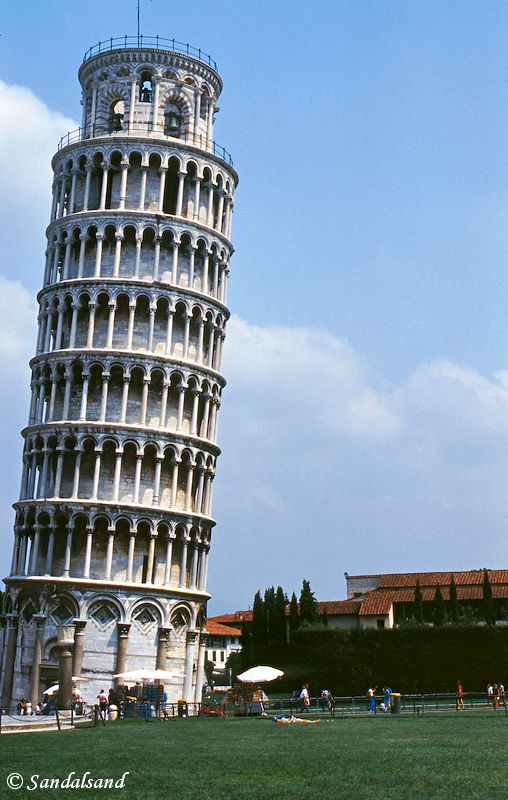Italy - Toscana - Pisa - The leaning tower Italy - Toscana - Pisa - The leaning tower