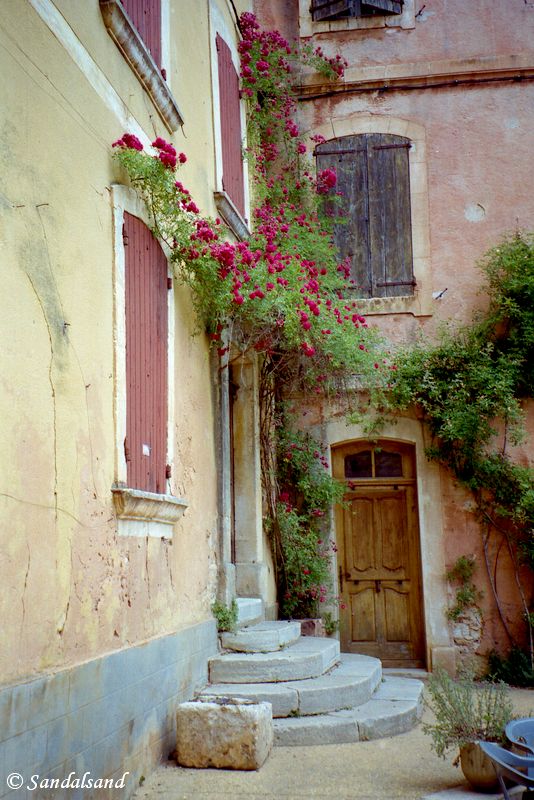 France - Provence - Roussillon France - Provence - Roussillon