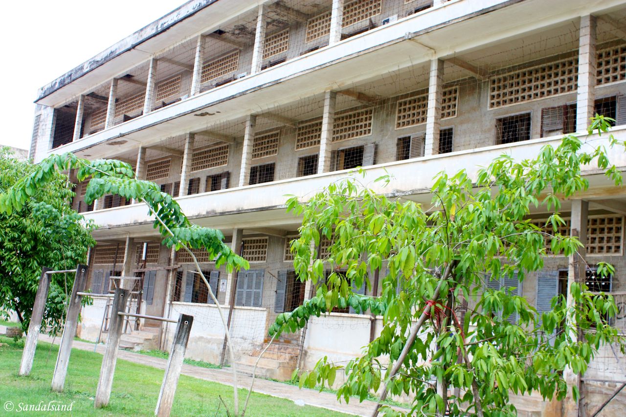 Cambodia - Phnom Penh - Tuol Sleng Museum, S-21 Cambodia - Phnom Penh - Tuol Sleng Museum, S-21