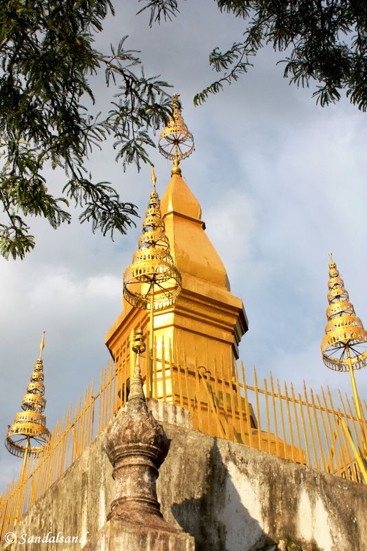Laos - Luang Prabang - Phu Si mountain Laos - Luang Prabang - Phu Si mountain