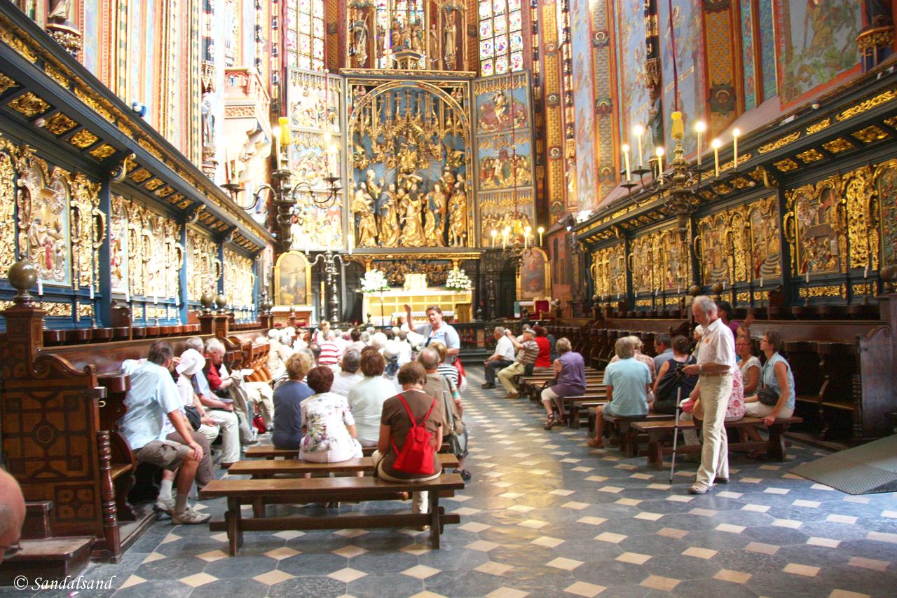 Poland - Krakow - St. Mary's Basilica on Rynek Square Poland - Krakow - St. Mary's Basilica on Rynek Square