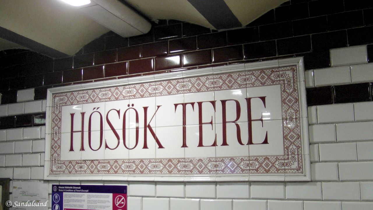 Hungary - Budapest - Metro Hungary - Budapest - Metro