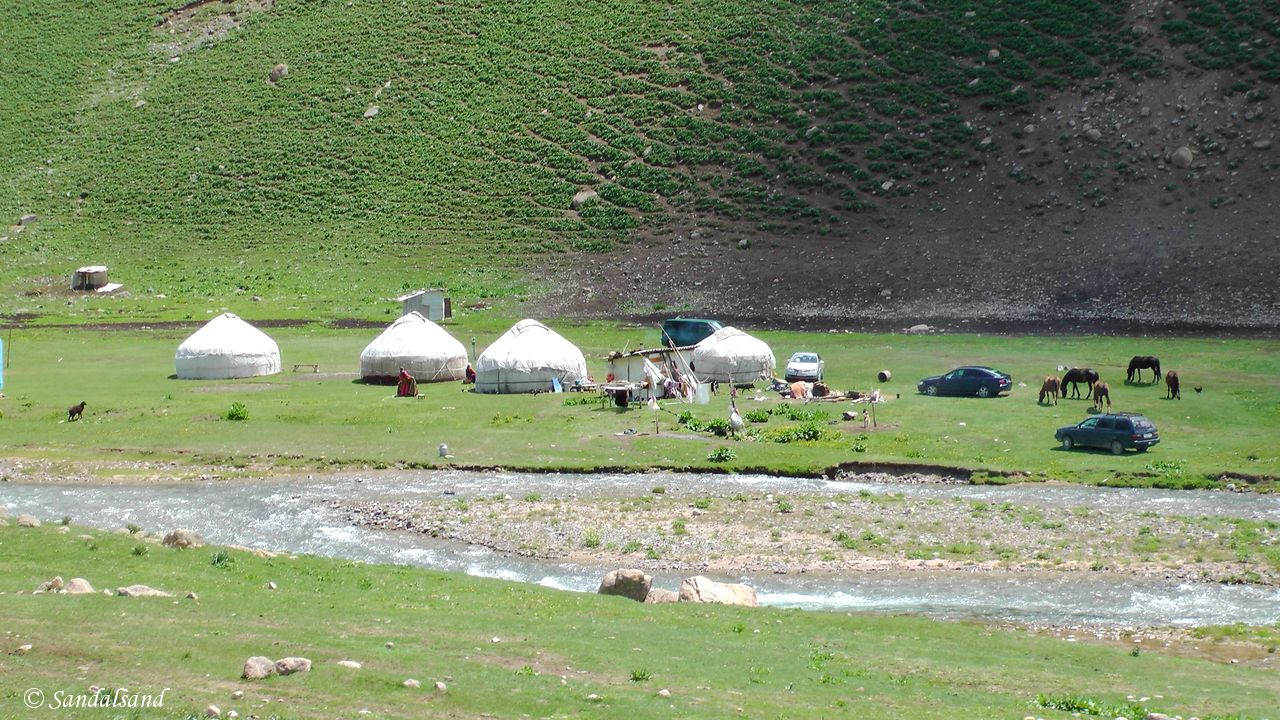 Kyrgyzstan - Suusamyr Valley Kyrgyzstan - Suusamyr Valley