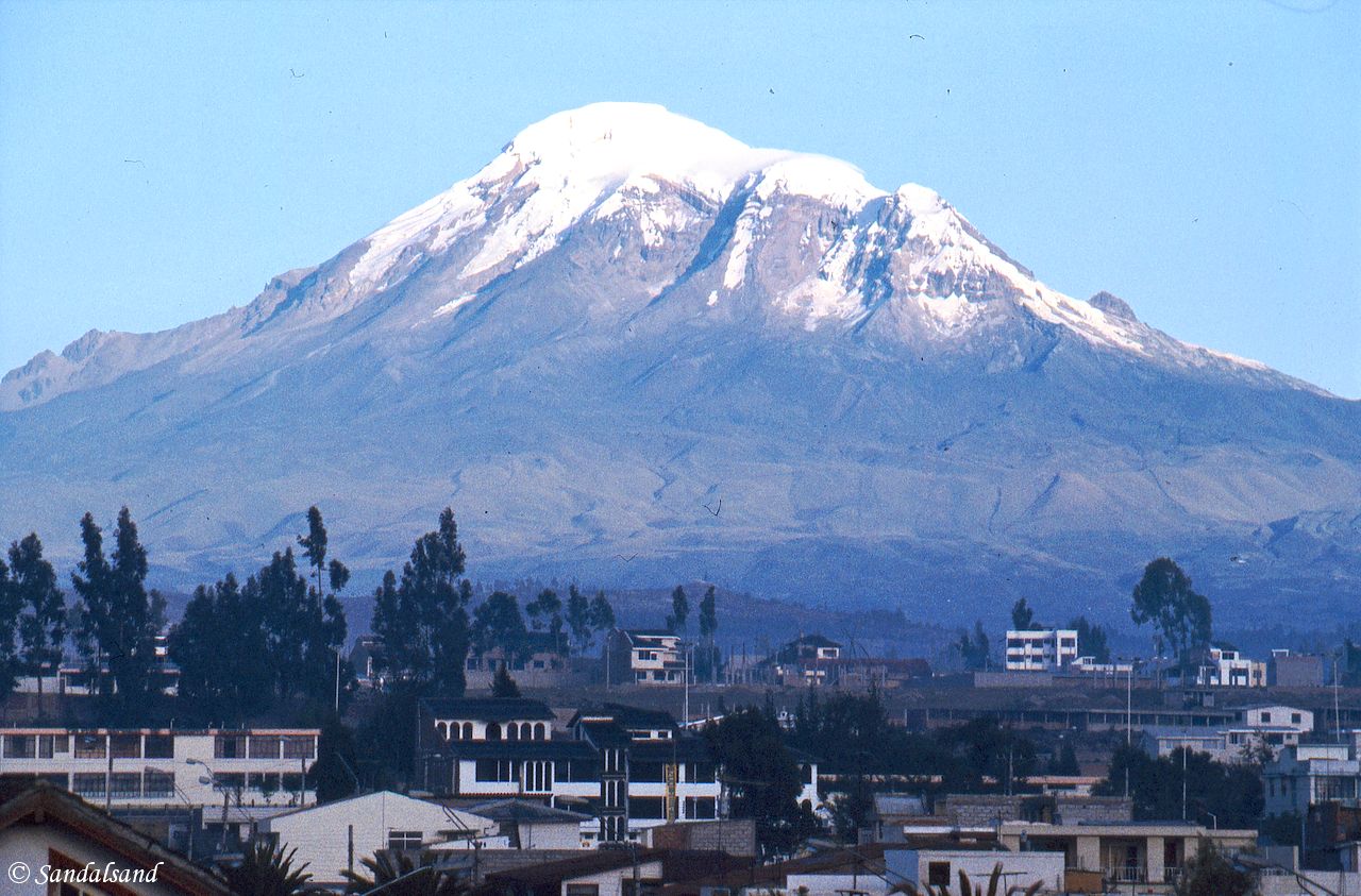 Ecuador - Riobamba - Volcan Chimborazo in the background