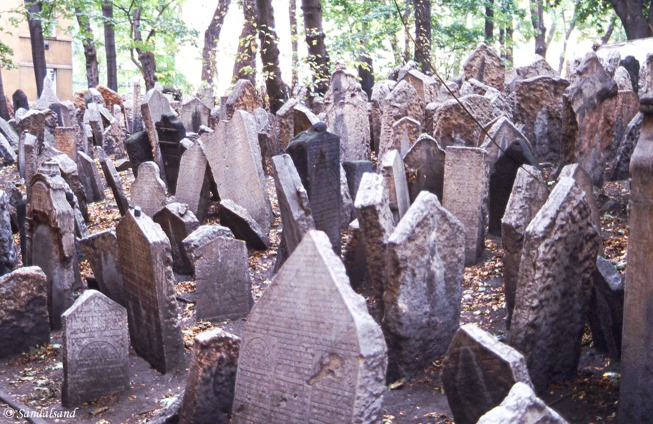 Czechoslovakia - Praha (Prague) - Jewish Cemetery