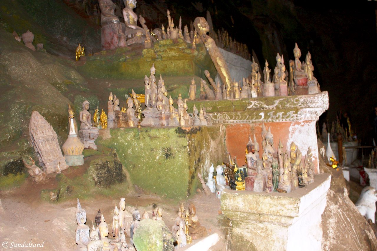 Laos - Luang Prabang - Pak Ou caves