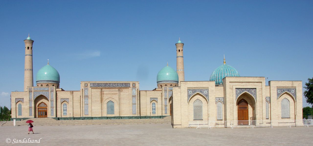 Uzbekistan - Tashkent - Telyashayakh Mosque (Khast Imam Mosque)