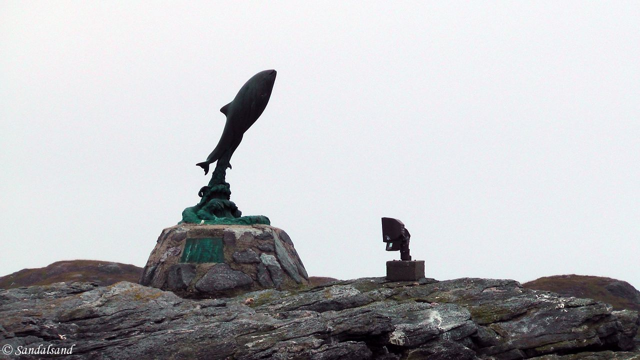 Nordland - Røst - Trettskjæret (Sandrigo island) - The sculpture Spranget